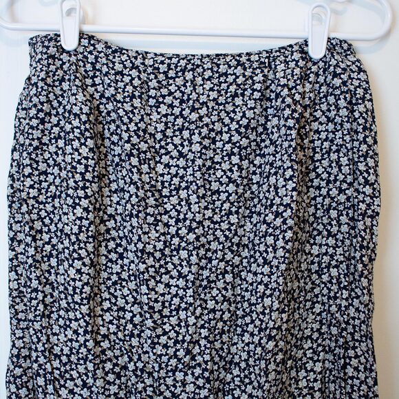 VTG L Ditsy Floral Wrap Maxi Skirt Paul Harris White Print Feminine Soft Summer - Picture 9 of 9